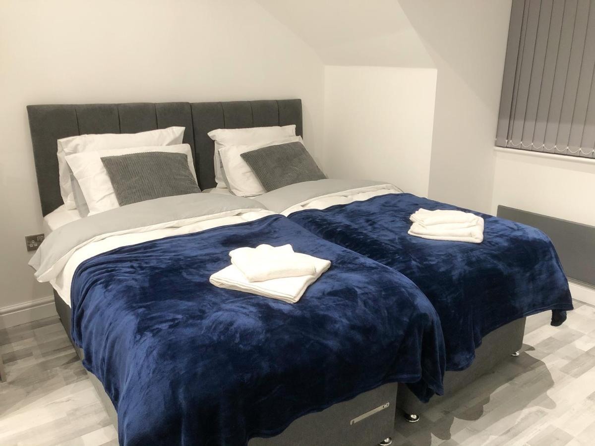 10Min To City - Free Parking - Private Studio - Contractor Friendly Manchester Eksteriør bilde