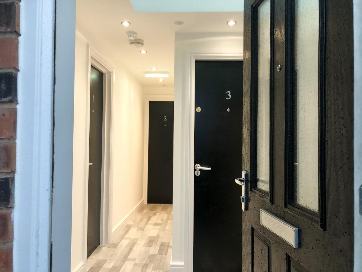 10Min To City - Free Parking - Private Studio - Contractor Friendly Manchester Eksteriør bilde